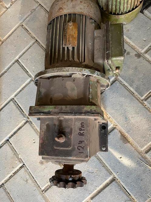 Elektromotoren / reductie motoren, Doe-het-zelf en Verbouw, Motoren, Zo goed als nieuw, Elektromotor, Ophalen of Verzenden