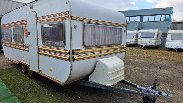 Weippert 530 i met registratiebewijs, Caravans en Kamperen, Caravans, Particulier, tot en met 4, 750 - 1000 kg, Rondzit, Overige merken