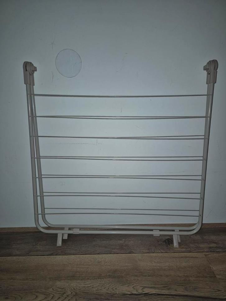 Beige Droogrek - Praktisch en Stijlvol!, Tuin en Terras, Droogmolens en Wasrekken, Zo goed als nieuw, Wasrek, Ophalen