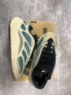 Adidas Yeezy 700 Maat 41, Kleding | Heren, Schoenen, Overige kleuren, Ophalen of Verzenden, Adidas, Gedragen