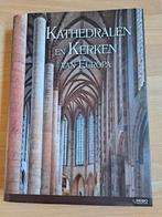 Prachtig dik boek. Kerken en Kathedralen van Europa., Hobby en Vrije tijd, Stempelen, Ophalen of Verzenden, Zo goed als nieuw