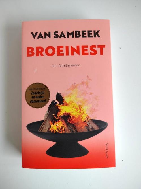 Broeinest - van Sambeek - 9789044651485, Boeken, Romans, Zo goed als nieuw, Nederland, Ophalen of Verzenden
