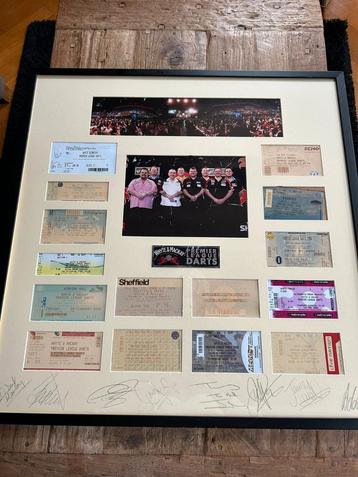 Unieke lijst. Premier league darts. Gesigneerd.  beschikbaar voor biedingen