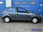 Volkswagen Polo 1.4-16V Comfortline * Airco * Cruise Control, Voorwielaandrijving, Gebruikt, 4 cilinders, Blauw