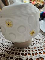 Vintage lamp, Wit, Ophalen of Verzenden, Zo goed als nieuw, Minder dan 25 cm