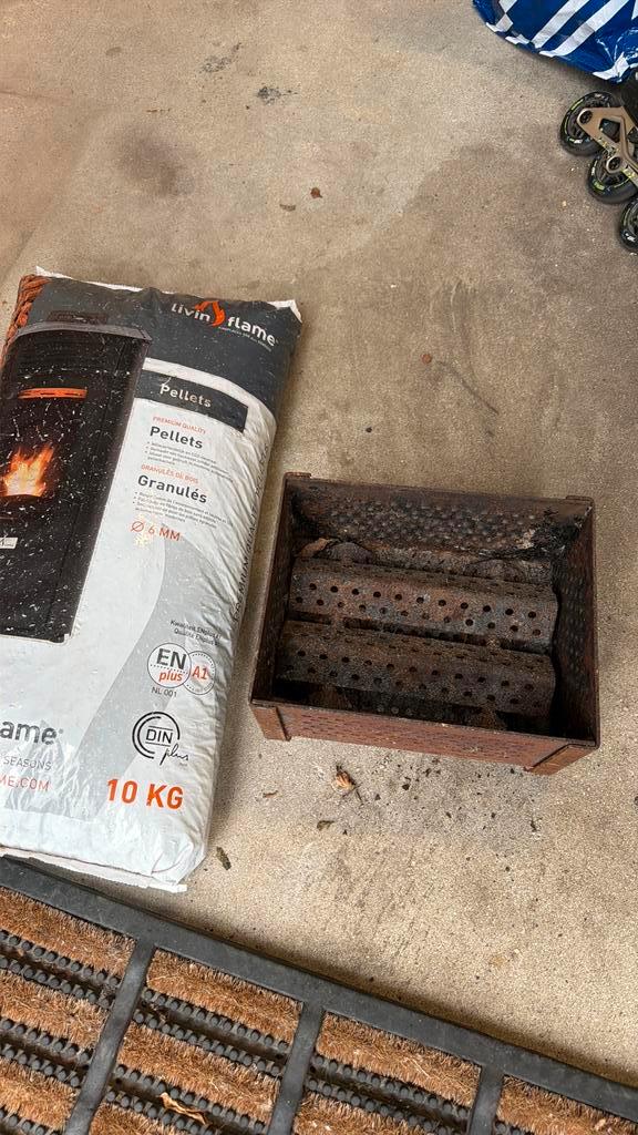 Inzet voor pelletkorrels, Huis en Inrichting, Kachels, Gebruikt, Vrijstaand, Pelletkachel, Hout, Ophalen