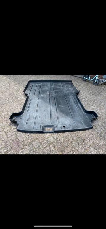 Vloermat rubber laadruimte ford zie model beschikbaar voor biedingen