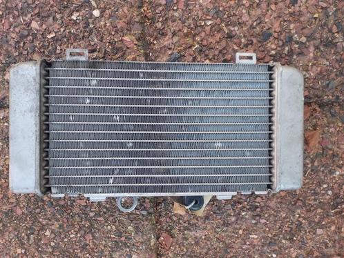 Honda XL1000V Varadero linker radiator origineel, Motoren, Accessoires | Overige, Gebruikt, Verzenden
