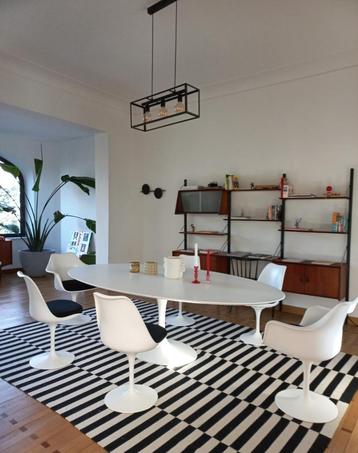 244 x 137 tulipe tafels 90 x 180 eero saarinen  tulipe stoel beschikbaar voor biedingen