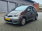 Toyota Aygo 1.0 12V Vvt-i 5DRS Nieuw APK Bj 2009, Voorwielaandrijving, 4 stoelen, Leder en Stof, 68 pk