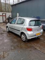Toyota yaris met airco, Auto's, Voorwielaandrijving, 85 cc, 4 cilinders, 400 kg