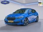 BMW 1-serie 118i AUTOMAAT M - sport pakket, schuifdak, stoel, Auto's, 65 €/maand, Gebruikt, Blauw, Origineel Nederlands