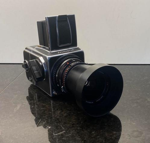Hasselblad 500 c/m met a12 en acute matte matglas, Audio, Tv en Foto, Fotocamera's Analoog, Gebruikt, Spiegelreflex, Overige Merken