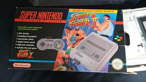 Super Nintendo Entertainment System (SNES) met Street Fighte, Spelcomputers en Games, Spelcomputers | Nintendo Super NES, Zo goed als nieuw