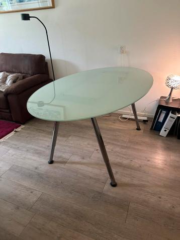 Ikea Galant bureau met melkglas - afbeelding 1
