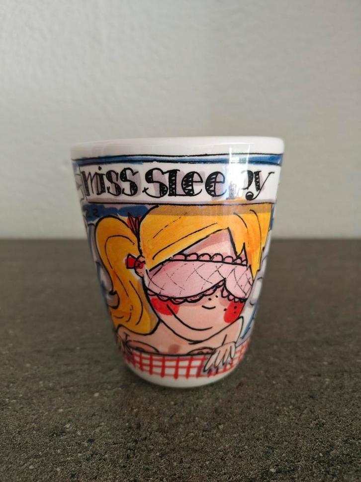 Blond Amsterdam Grote Beker 350ML 'Miss Sleepy', Huis en Inrichting, Keuken | Servies, Nieuw, Kop(pen) en/of Schotel(s), Blond Amsterdam