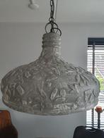 Stoere hanglamp betonlook, Huis en Inrichting, Lampen | Kroonluchters, Zo goed als nieuw, Ophalen