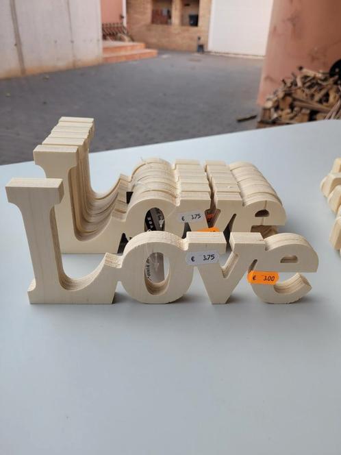Partij houte tekst 'love' ***8 stuks***, Kinderen en Baby's, Speelgoed | Thomas de Trein, Nieuw, Ophalen of Verzenden