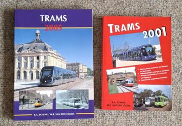 Trams jaarboek 2001 en 2005 beschikbaar voor biedingen