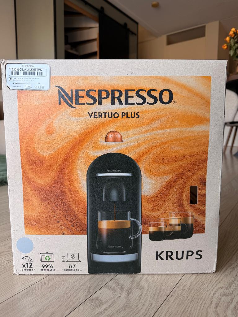 Coffee machine, Witgoed en Apparatuur, Koffiezetapparaten, Zo goed als nieuw, Koffiepads en cups, Koffiemachine, 1 kopje, Ophalen of Verzenden