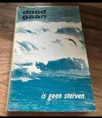 Doodgaan is geen sterven, Ophalen of Verzenden, Zo goed als nieuw, Achtergrond en Informatie