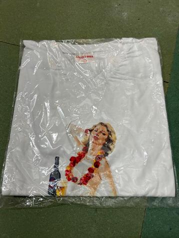 Nieuwe T-Shirt Maat L - In Verpakking beschikbaar voor biedingen