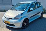Toyota Aygo 1.0 12V Vvt-i 5DRS 2008 Blauw*Nieuwe APK*, Auto's, Voorwielaandrijving, 68 pk, Origineel Nederlands, Bedrijf