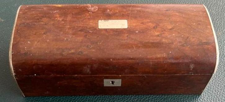 0ud en antiek mahonie of notenhouten lepeldoosje., Antiek en Kunst, Antiek | Overige Antiek, Ophalen of Verzenden