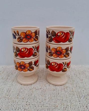 Set vintage eierdopjes Emsa bloem beschikbaar voor biedingen
