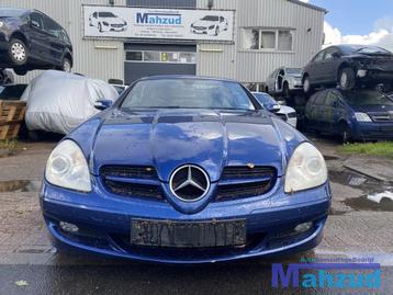 2005 MERCEDES SLK R171 1.8 Blauw C345 271944 Demontage onder beschikbaar voor biedingen
