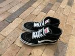 Vans hoog, Zwart, Ophalen of Verzenden, Vans, Sneakers of Gympen