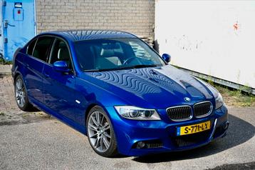 BMW 335i | KAPOTTE MOTOR | E90 | HANDBAK | M-PAKKET | LCI beschikbaar voor biedingen