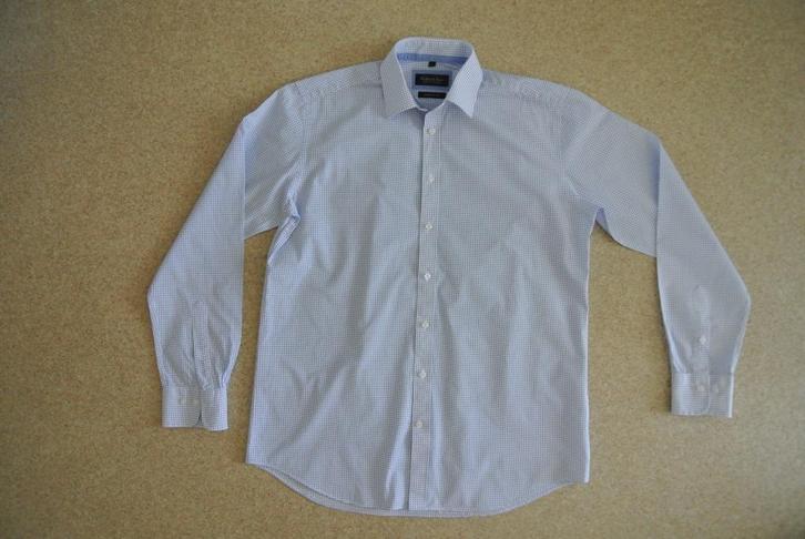 Tailor & Son overhemd normal fit 40 wit met blauw, Kleding | Heren, Overhemden, Gedragen, Halswijdte 39/40 (M), Wit, Ophalen of Verzenden