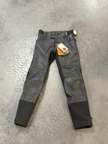 RICHA BOULEVARD LEATHER PANTS beschikbaar voor biedingen