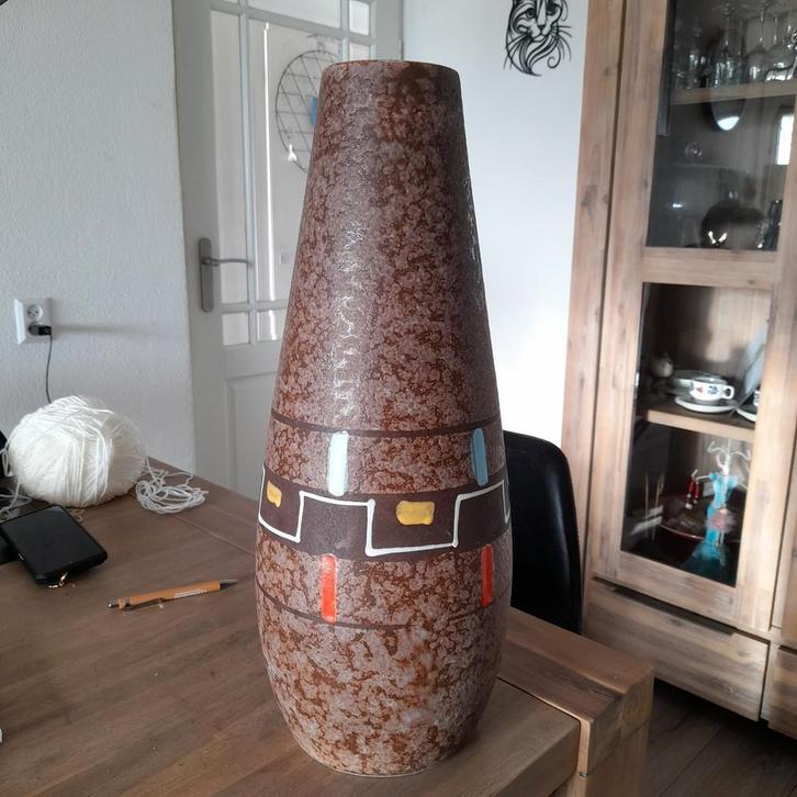 Vintage Bruine Vaas - Keramiek Foreign 529 50, Huis en Inrichting, Woonaccessoires | Vazen, Gebruikt, Overige kleuren, 50 tot 75 cm