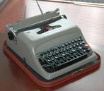 elegante Olivetti Studio 44, Diversen, Typemachines, Ophalen of Verzenden, Gebruikt