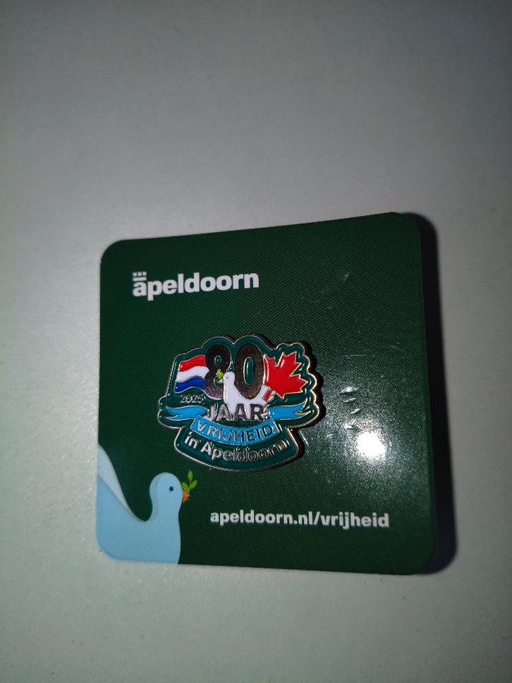 Pin 80 jaar vrijheid, Verzamelen, Speldjes, Pins en Buttons, Nieuw, Speldje of Pin, Overige onderwerpen, Ophalen of Verzenden