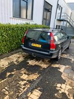 Volvo V70 2.4 140PK 2002 Zwart, Auto's, Te koop, Geïmporteerd, 5 stoelen, V70