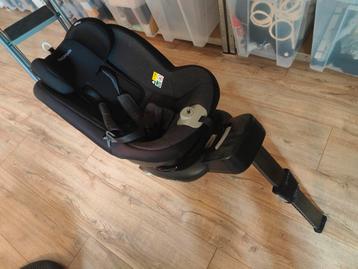 Titaniumbaby kinderstoel 0-15 maanden Isofix beschikbaar voor biedingen