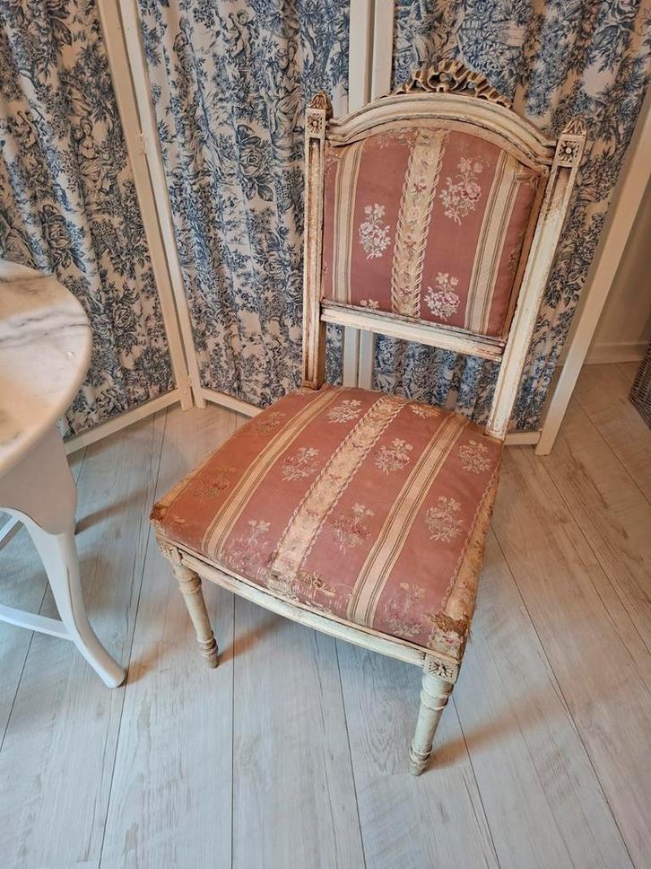 Brocante boudoir stoeltje, Antiek en Kunst, Curiosa en Brocante, Ophalen