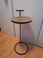 Gaaf bijzettafeltje zwart/goud, Ophalen, Metaal of Aluminium, Rond, 55 tot 75 cm