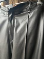 Zara zwarte vegan leer broek 46, Zwart, Maat 46/48 (XL) of groter, Ophalen of Verzenden, Zo goed als nieuw