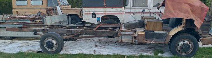 1979 Iveco Daily / Fiat 30F8 onderstel, Caravans en Kamperen, Campers, Particulier, Buscamper of Camperbus, Fiat, Diesel, Handgeschakeld