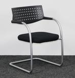 vergaderstoelen Vitra slede stoelen chrome zwarte stof, Huis en Inrichting, Stoelen, Vijf, Zes of meer stoelen, Gebruikt, Metaal