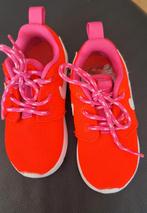 Nike sneaker mt 23,5 als nieuw, Meisje, Sportschoenen, Ophalen of Verzenden, Zo goed als nieuw