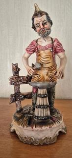 Capodimonte porseleinen beeldje., Ophalen of Verzenden