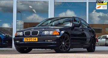 BMW 3-serie 318i Executive Clima 17"LM velgen beschikbaar voor biedingen