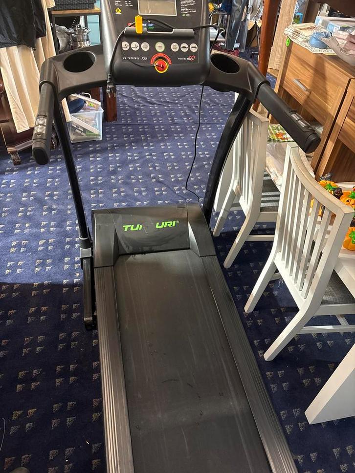 Tunturi Loopband - Goed Onderhouden, Sport en Fitness, Fitnessapparatuur, Gebruikt, Loopband, Benen, Metaal, Ophalen of Verzenden