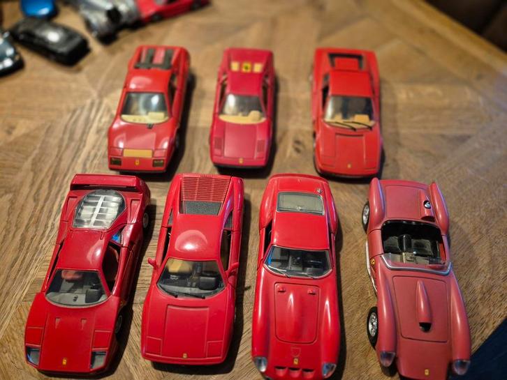 Verzameling Bburago Ferrari model auto's 1:24, Hobby en Vrije tijd, Modelauto's | 1:24, Zo goed als nieuw, Bburago, Ophalen of Verzenden