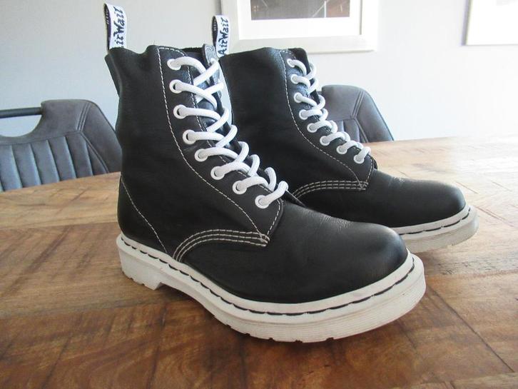 Dr Martens 1460 PASCAL BLACK &; WHITE UP boots maat 38, Kleding | Dames, Schoenen, Zo goed als nieuw, Lage of Enkellaarzen, Zwart